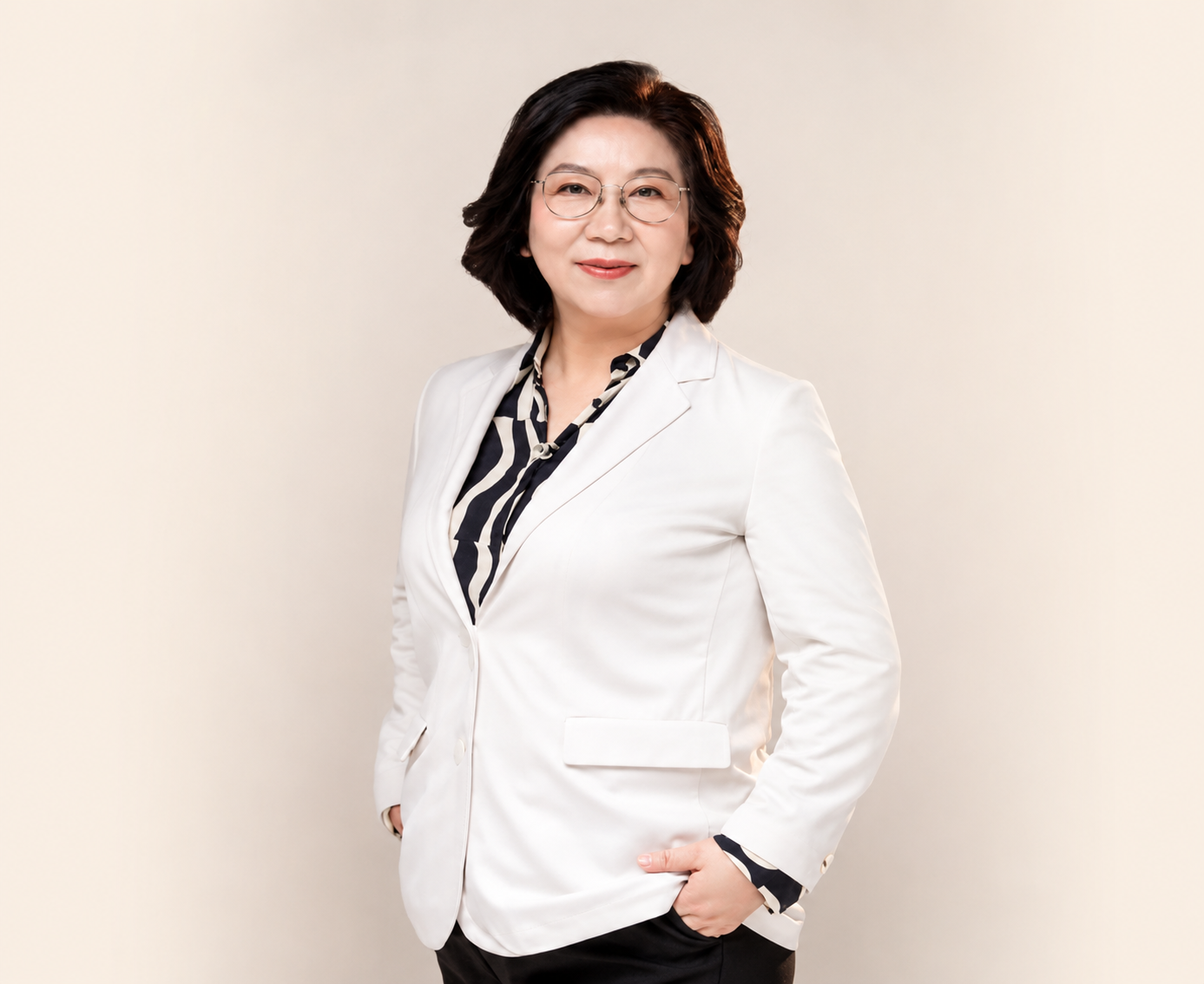 秦爱丽医师特邀新加坡导师